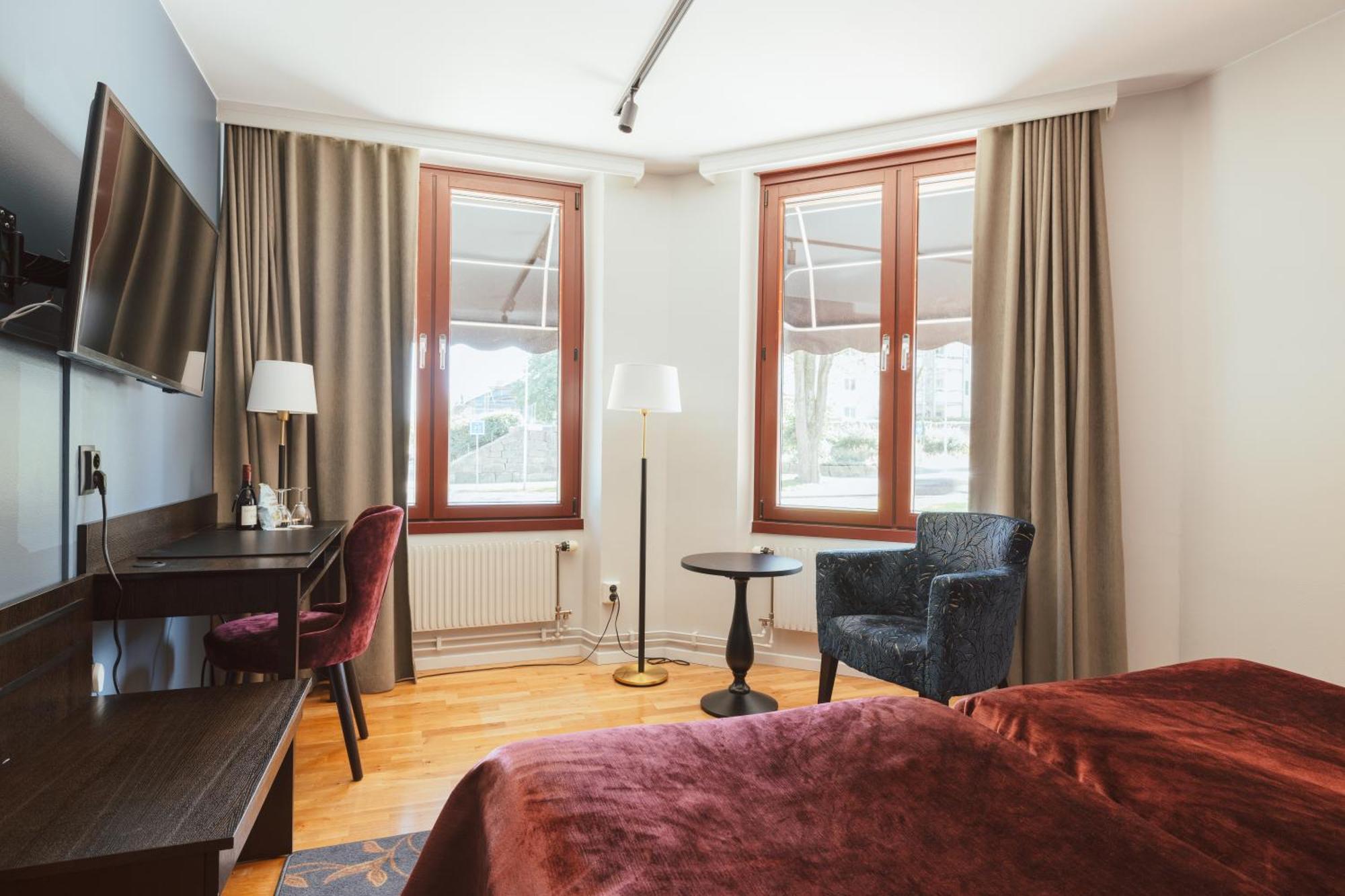 Home Hotel Kung Oscar Trollhättan Εξωτερικό φωτογραφία