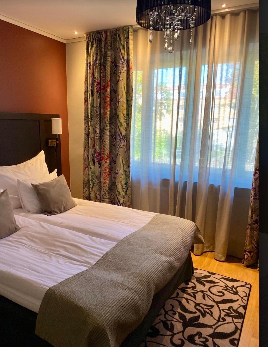 Home Hotel Kung Oscar Trollhättan Εξωτερικό φωτογραφία
