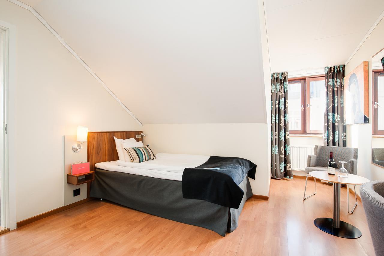 Home Hotel Kung Oscar Trollhättan Εξωτερικό φωτογραφία
